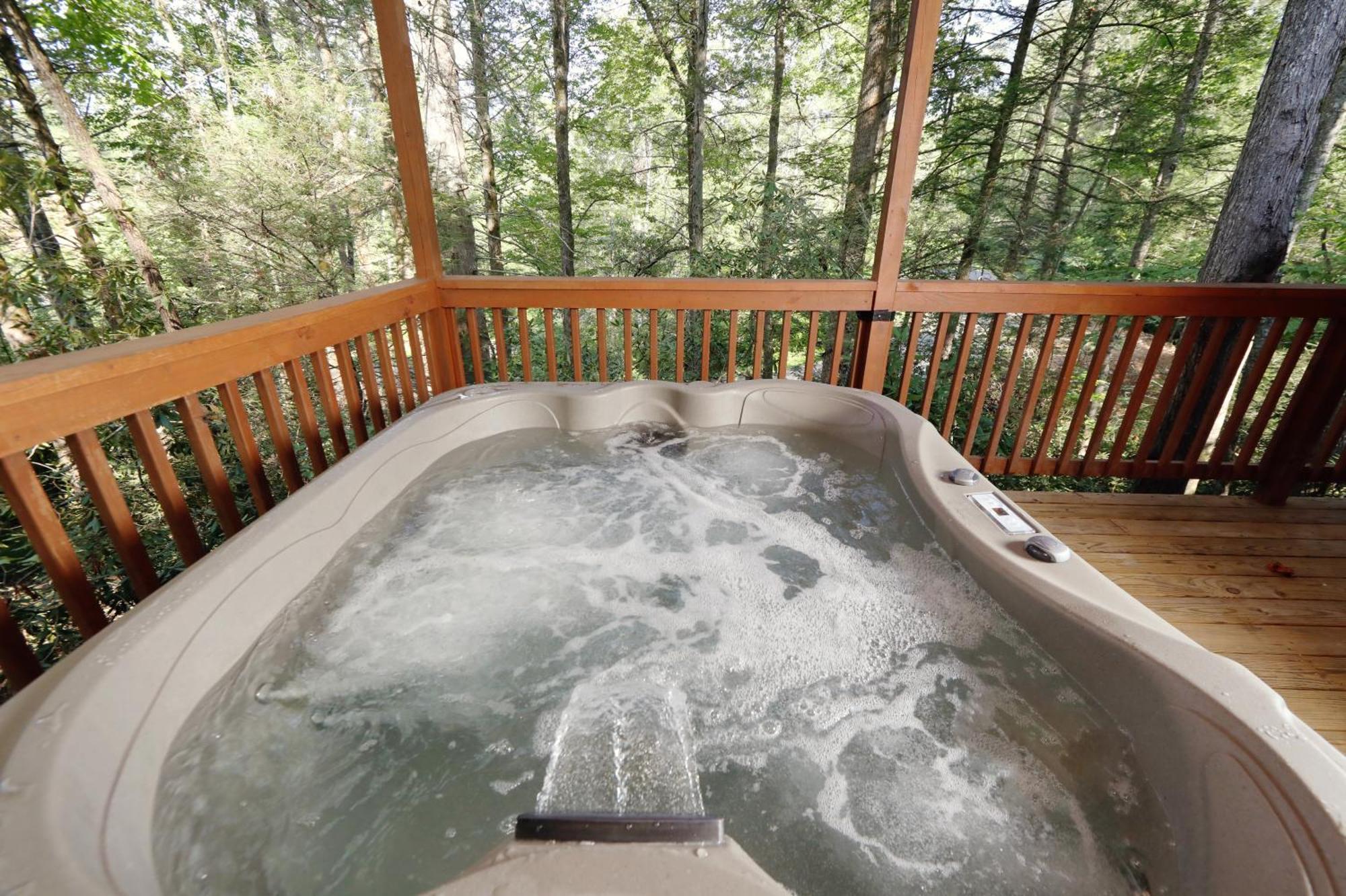 Divine Escape By Eden Crest Villa Gatlinburg Exterior photo